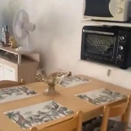 Apartment Les Pieds Dans L Eau De Betty 50 M