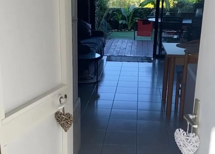 Appartement Les Pieds Dans L Eau De Betty 50 M *