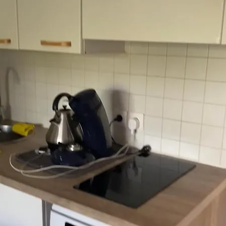 Les Pieds Dans L Eau De Betty 50 M Ghisonaccia