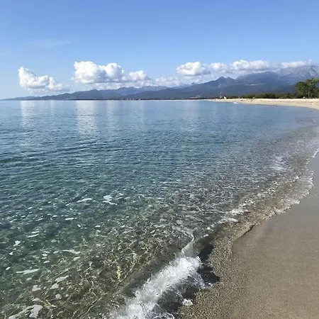 Les Pieds Dans L Eau De Betty 50 M Lägenhet