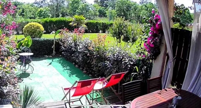 Les Pieds Dans L Eau De Betty 50 M * Ghisonaccia